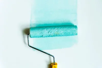 Peinture intérieure à Finhan — murs, plafonds et boiseries